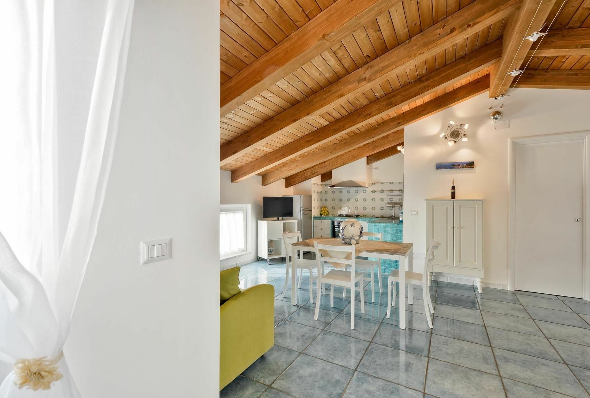 Casa Vacanze Liotta Holiday home *